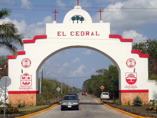Entrance to El Cedral - Welcome to the Cedral Festival