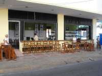 Easy Street Access - Pull Up a Bar Stool!